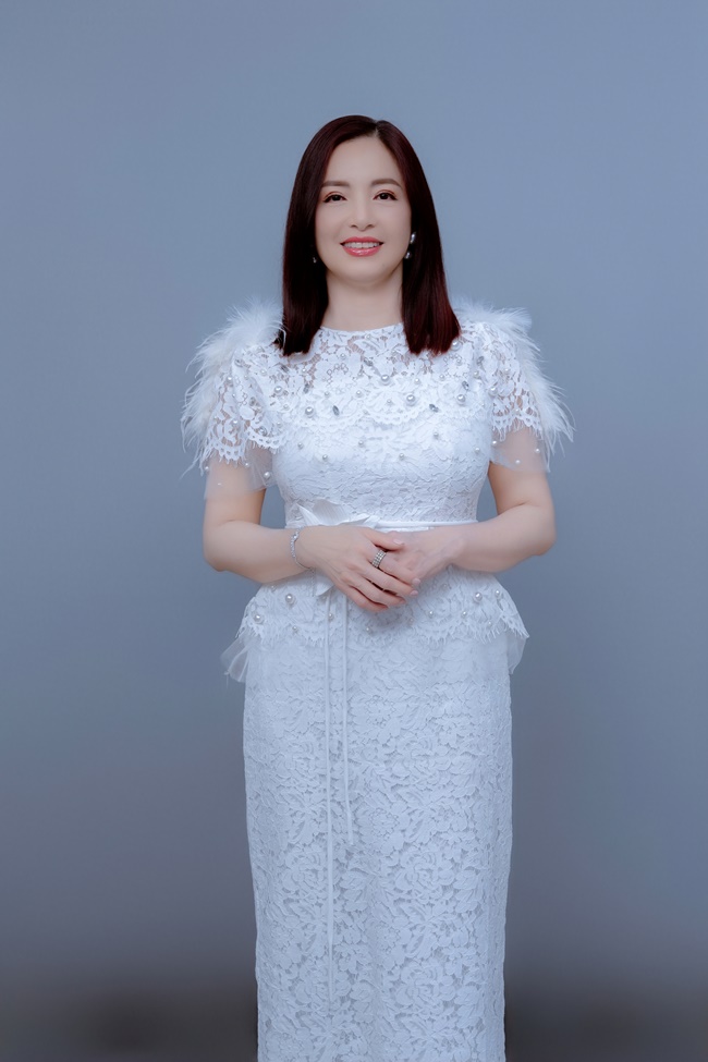 ca-si-nhu-hao-trai-long-ve-tri-ky-tiec-nuoi-nho-lai-khoang-thoi-gian-hon-10-nam-bo-nghe 9