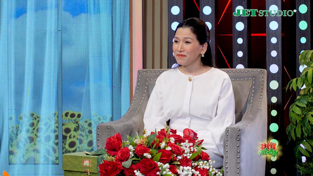 co-gai-khiem-thi-le-thi-trang-showbiz