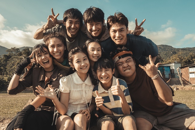 dan-trai-xinh-gai-dep-nha-ly-hai-o-lat-mat-8-visual-hat-hay-nhay-gioi-co-du-debut-ngay-thoi-tgnguoinoitieng 26