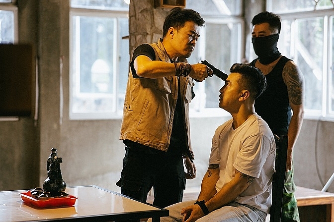 web-drama-song-ngam-cua-ung-hoang-phuc-day-song-man-anh-nho-showbiz