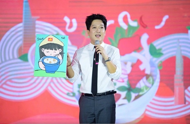 nghe-si-va-tram-phat-tich-cuc-trong-nam