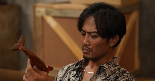 sau-truy-tim-long-dien-huong-doan-quoc-dam-dong-tiep-quy-nhap-trang-2