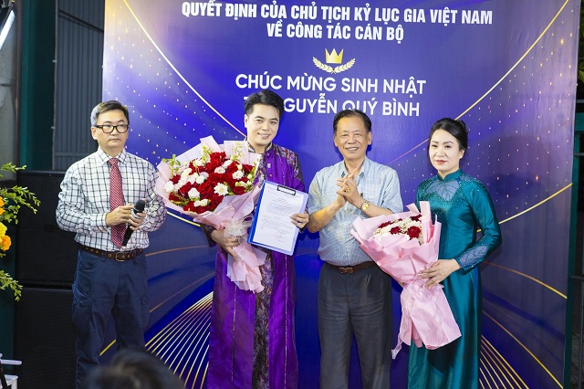 ca-si-chau-a-david-le-2