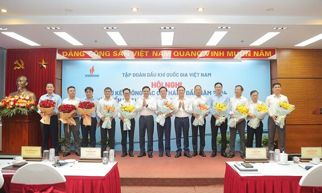 6-thang-dau-nam-petrovietnam-hoan-thanh-vuot-muc-ke-hoach-san-xuat-kinh-doanh