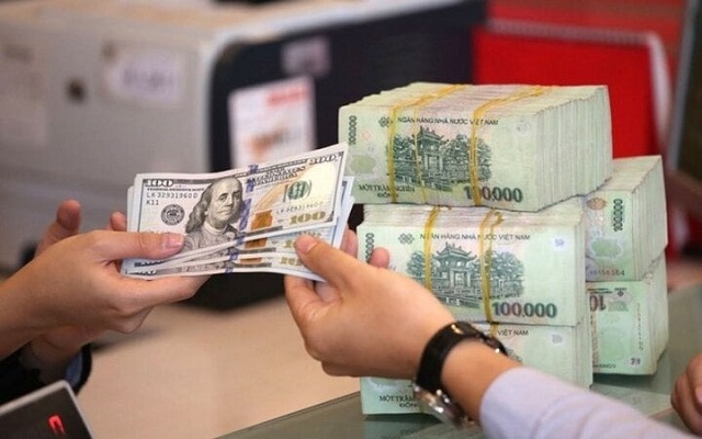 gia-usd-tu-do-tang-manh-sap-cham-moc-cao-nhat-lich-su