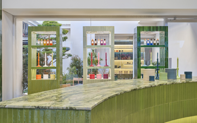 LOEWE Botanical Rainbow: Sắc màu mùi hương, dấu ấn cá nhân