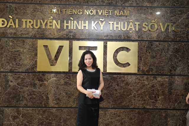 happy-women-VTC-16