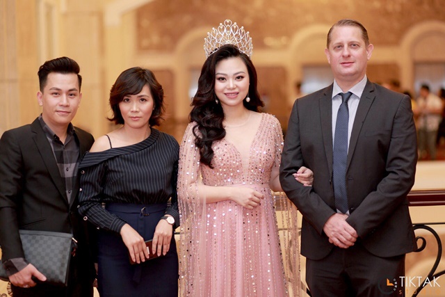 minh-hien-huyen-trang-2