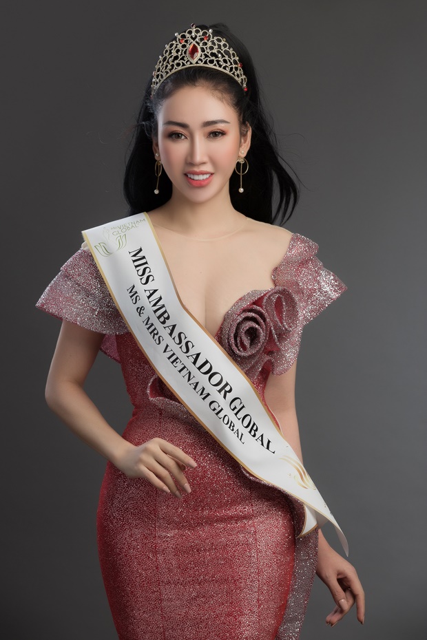 V N Phuong 36