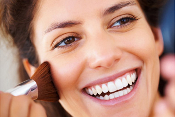 7-kieu-trang-diem-loi-mot-khien-ban-trong-gia-hon-tuoi-that-wshowbiz-2