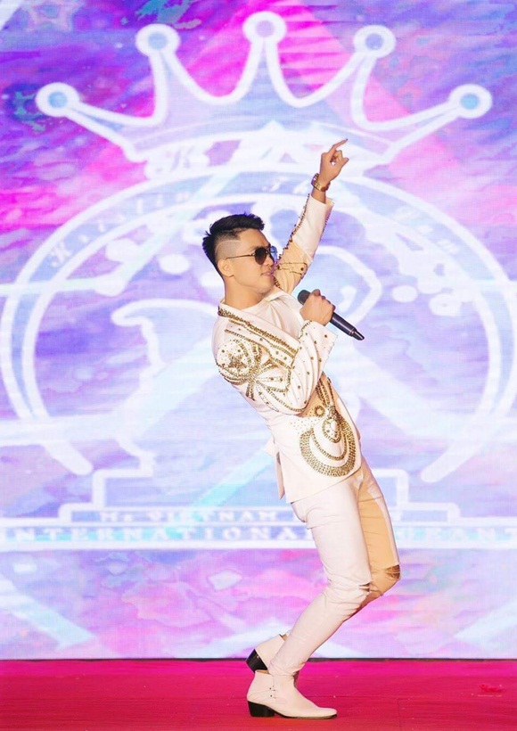 nguyen-bao-linh-nam-vuong-viet-nam-quoc-te-wshowbiz3