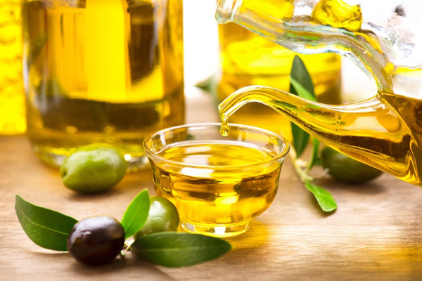 meo-phuc-hoi-da-sau-khi-di-bien-tu-nguyen-lieu-nha-bep-wshowbiz