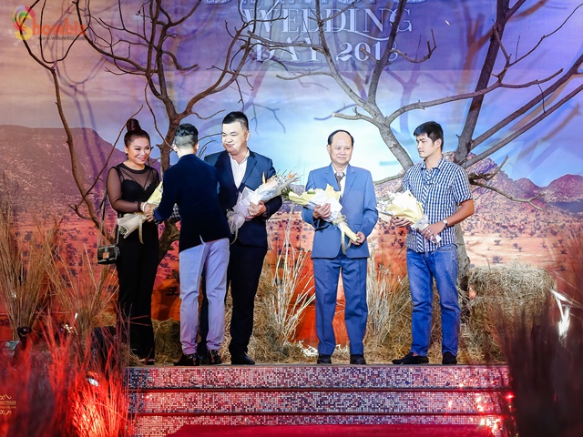 bst-ao-cuoi-cao-cap-cua-truong-tinh-wedding-gay-sot-thi-truong-dak-lak-wshowbiz-4