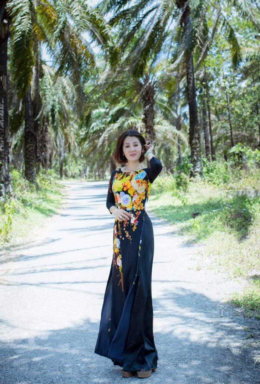 ntk-minh-hien-va-uoc-mo-dua-thuong-hieu-ao-dai-my-hien-vuon-xa-wshowbiz-4