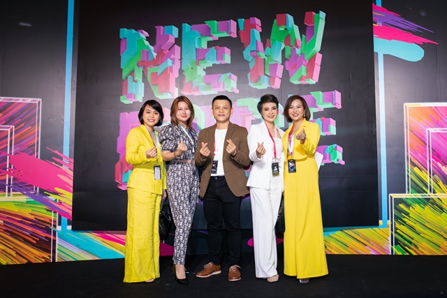 master-magika-mai-nguyen-chuyen-gia-bieu-dien-va-giam-khao-tai-vietnam-pmu-championship-2022-wshowbiz-15