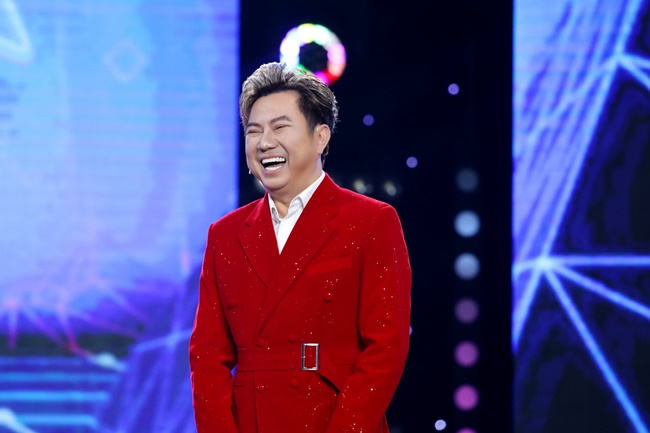 ca-si-quoc-dai-toi-rat-ne-doan-trang-tu-cach-sap-xep-den-cach-lam-viec-showbiz-haphuong-1