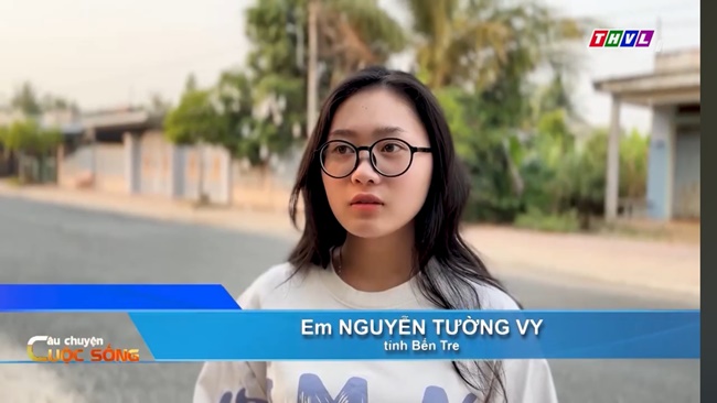 cau-chuyen-cuoc-song-co-nen-nghi-viec-vi-muon-tim-co-hoi-moi-showbiz-2