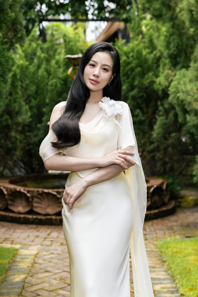 album vol 8 hoang tam anh 3