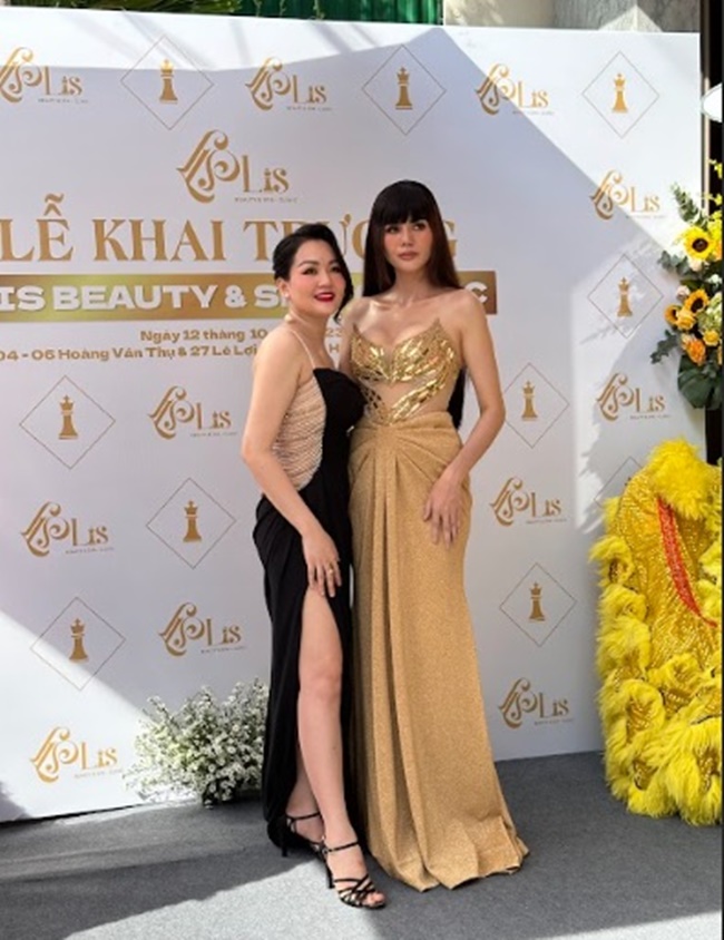 HOA-HAU-KIM-DUYEN-KHAI-TRUONG-Lis-Beauty-Spa-Clinic-Nha-Trang-wshowbiz-2