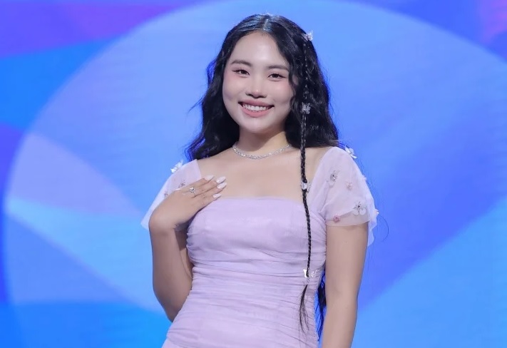 khang-dinh-chua-co-manh-tinh-vat-vai-phuong-my-chi-gay-tranh-cai-khi-lam-co-van-show-hen-ho-wshowbiz