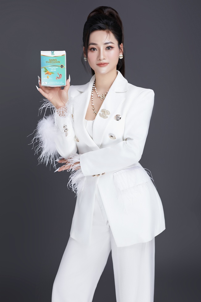 doanh-nhan-quynh-lee-tu-dao-tao-den-trai-nghiem-va-lan-toa-gia-tri-san-pham-viet-wshowbiz-2