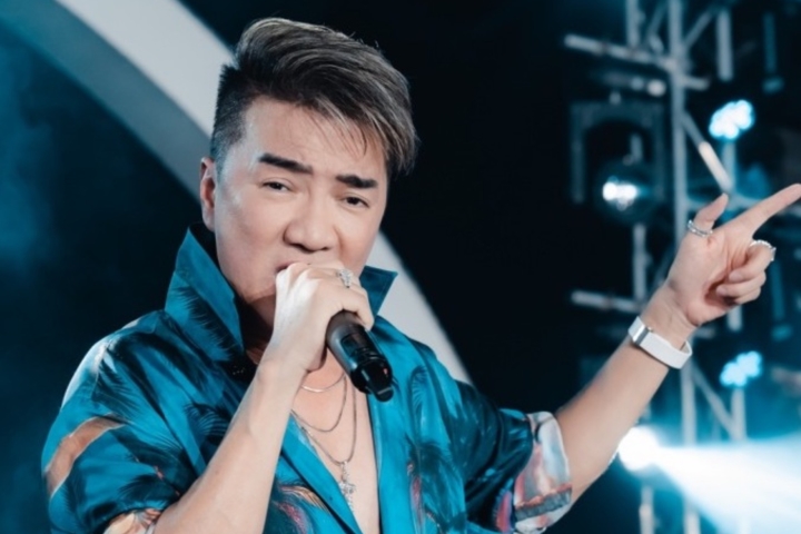 dam-vinh-hung-kiem-nhieu-tien-nhat-nho-ban-hit-nao-SB