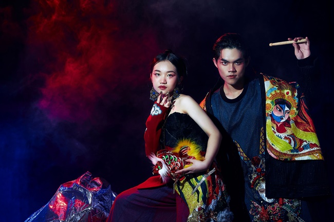 dien-vien-quang-anh-cung-mau-nhi-minh-thu-chup-anh-don-tet-trung-thu-showbiz