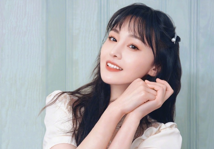 trinh-sang-phai-den-bu-hon-300-ty-dong-do-be-boi-ca-nhan-wshowbiz