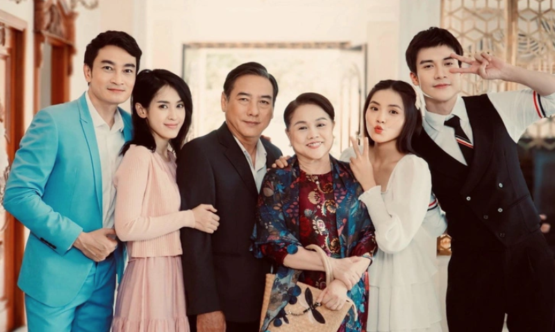 3-vo-kich-cua-hoang-thai-thanh-chuyen-the-thanh-phim-mau-tinh-yeu