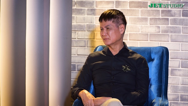 dao-dien-le-hoang-thot-len-hai-tu-kinh-khung-khi-cha-xam-hai-con-gai-me-hanh-ha-con-ruot
