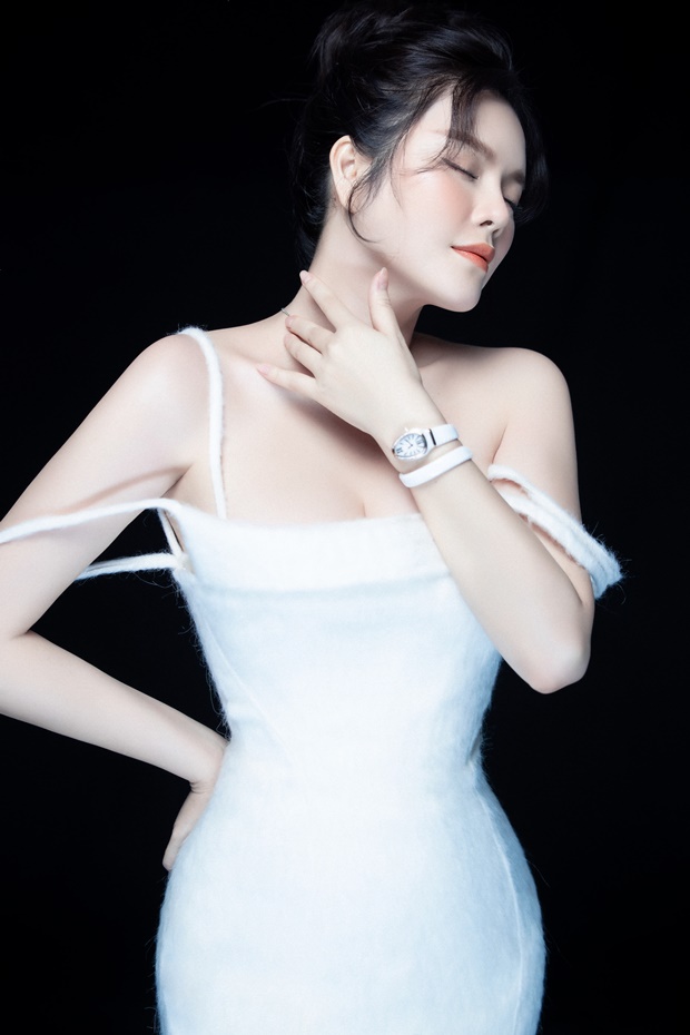 ly-nha-ky-wshowbiz-2