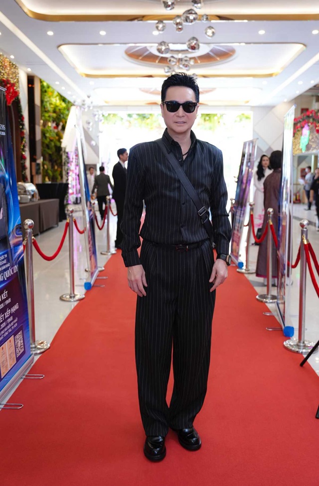 NGUYEN-HUNG-wshowbiz