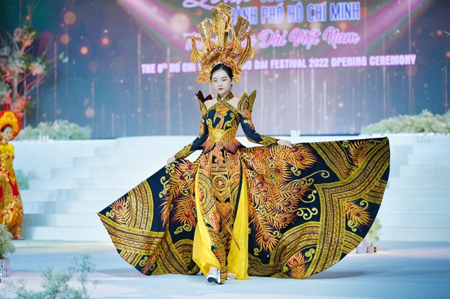 le-hoi-ao-dai-tuan-hai-9