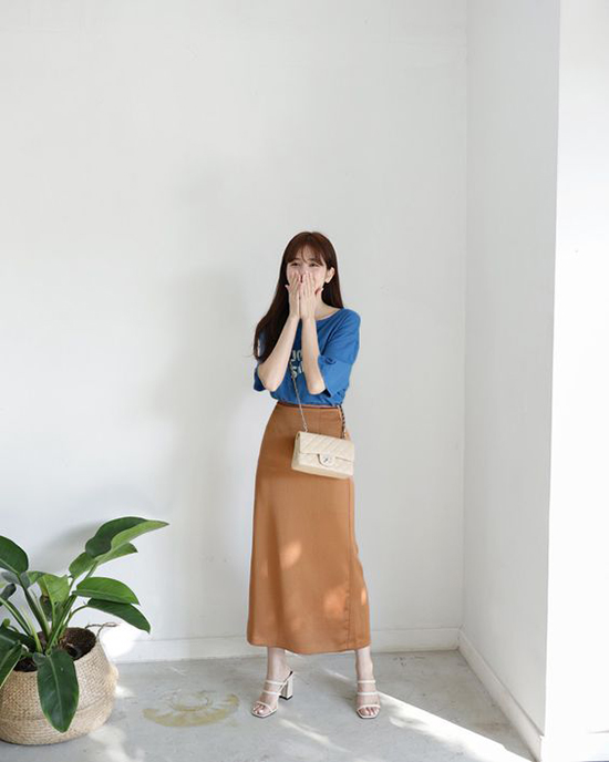 ao-thun-don-gian-xuong-pho-1