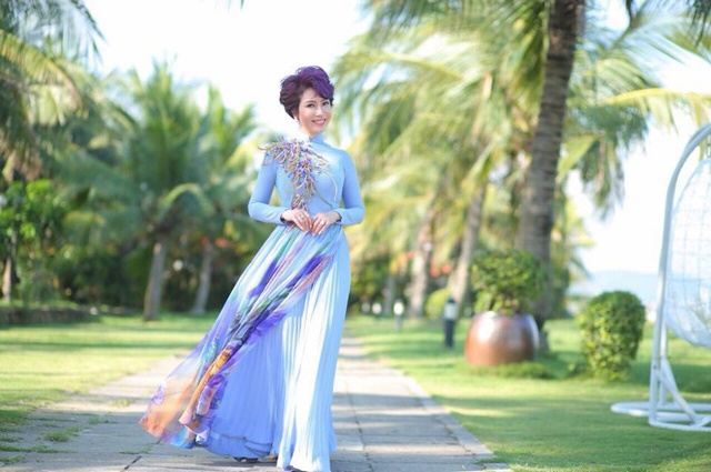 bich-hoa-huong-queen-3