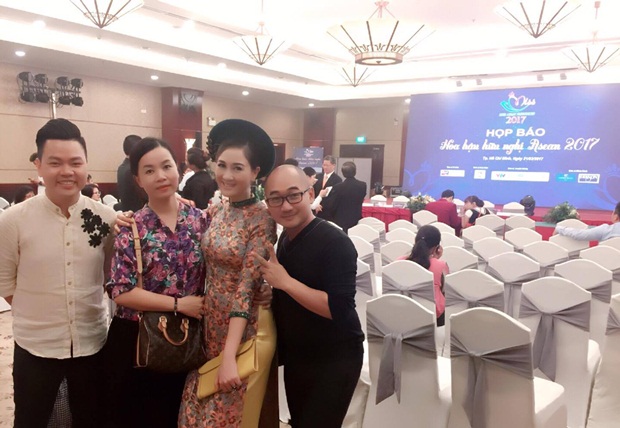 hoa-hau-asean-dam-luu-ly-wshowbiz-6