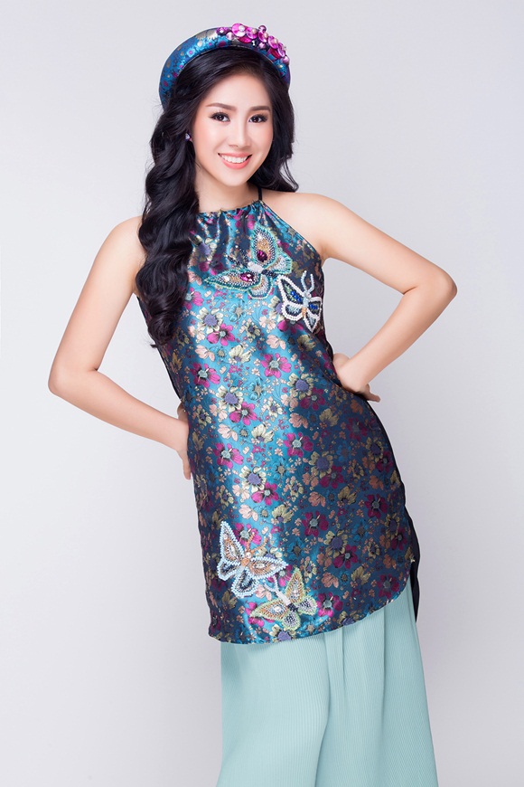 le-phuong-ao-dai-cach-tan-5