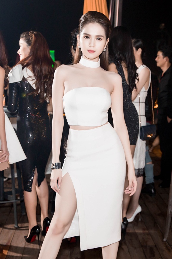ngoc-trinh-2-hoa-hau-vip-wshowbiz-2