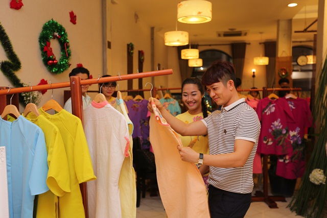 nguoi-saigon-thuong-nhau-10