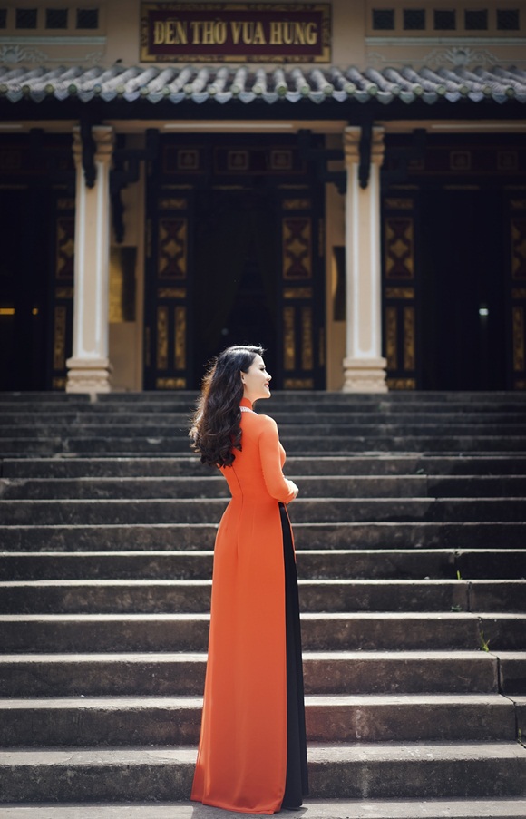 than-thuy-ha-ao-dai-xuan-3