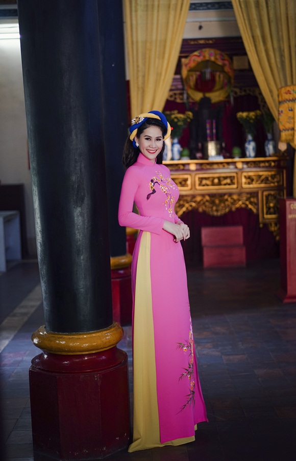 than-thuy-ha-ao-dai-xuan-5