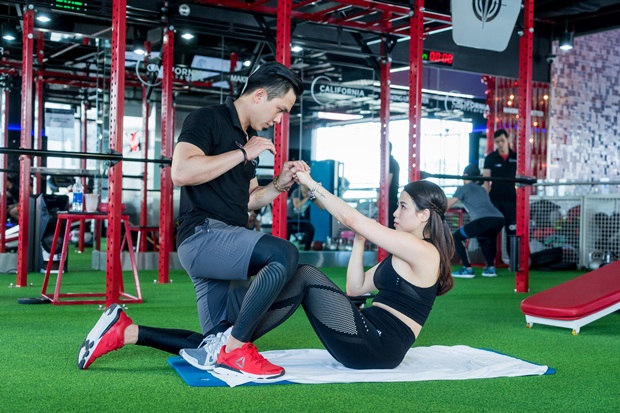 california-apec-wshowbiz-1