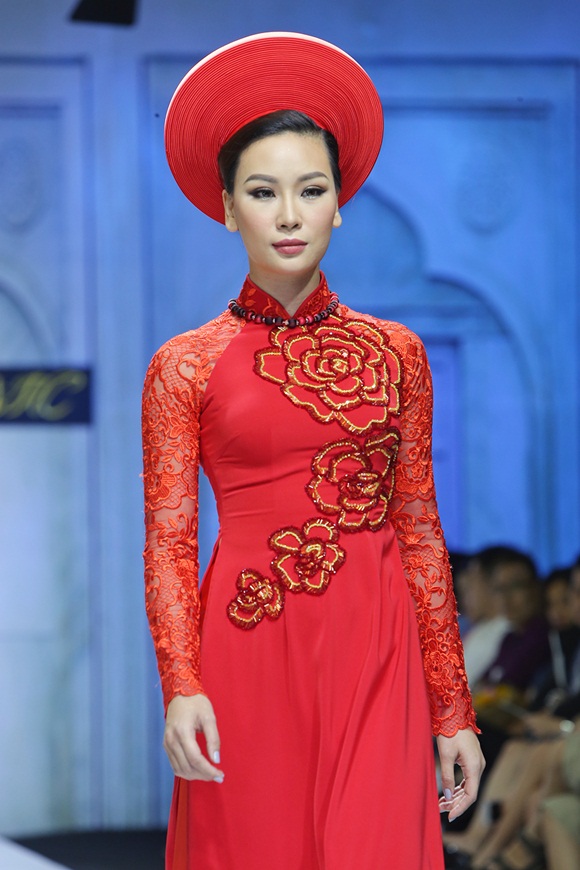 hoang-oanh-thuy-linh-wshowbiz-1-2