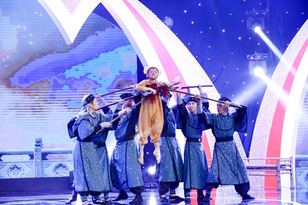 hoang-van-khanh-nhu-wshowbiz-13