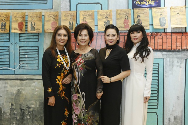 hop-bao-nguoikechuyentinh-wshowbiz-6