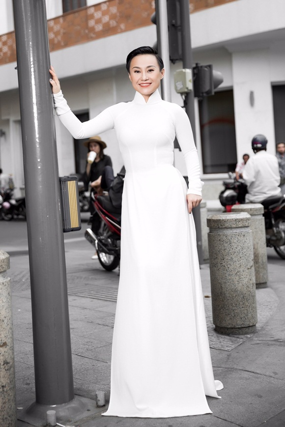 mrs-ao-dai-dieu-huyen-wshowbiz-9