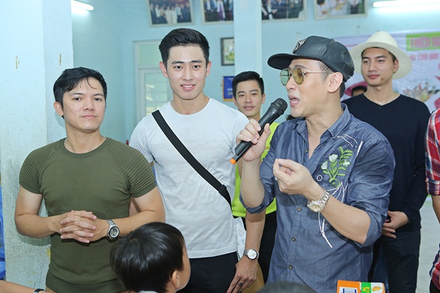 nguyen-vu-nam-phong-tu-thien-dn-wshowbiz-5