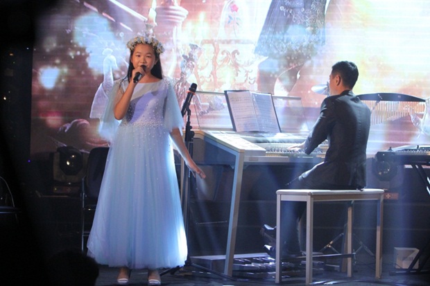 nhat-ha-tran-trong-tu-wshowbiz-7