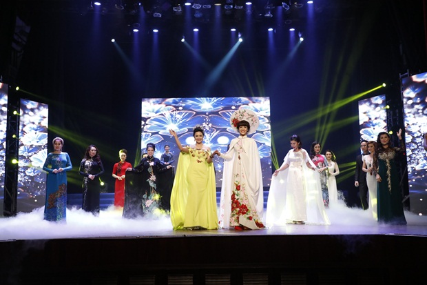 thanh-huong-sac-tam-tai-wshowbiz-5