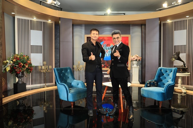 MC THANH BACH VA LE HOANG 3